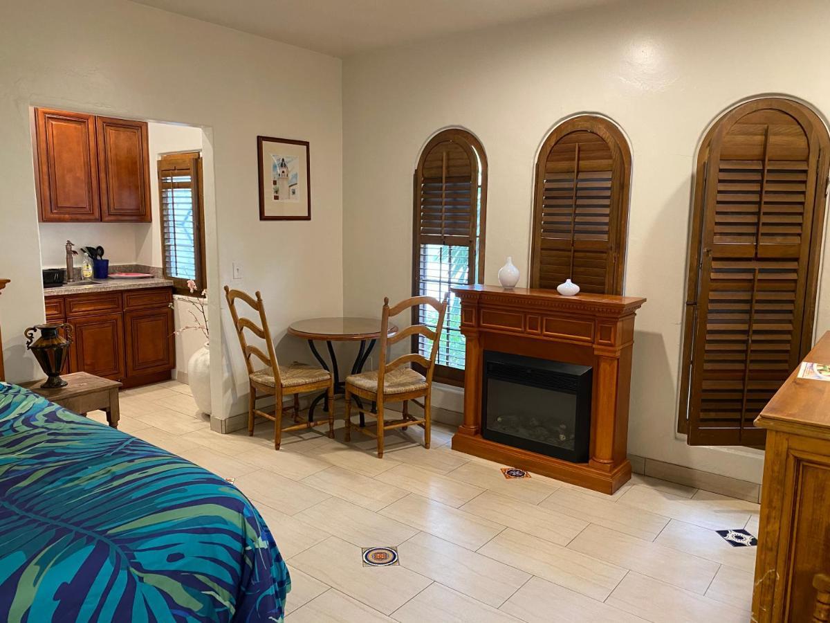 סנטה ברברה Villa Rosa Inn מראה חיצוני תמונה