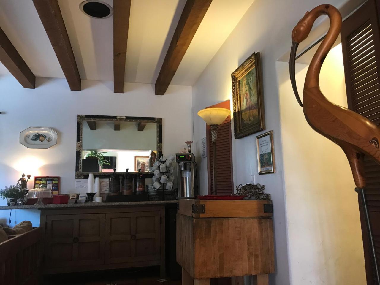 סנטה ברברה Villa Rosa Inn מראה חיצוני תמונה